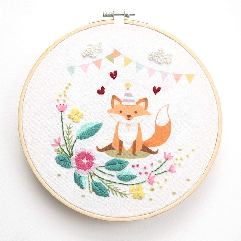 Maydear Stamped Embroidery Kit for Beginners with Pattern, Cross Stitch kit, Embroidery Starter Kit